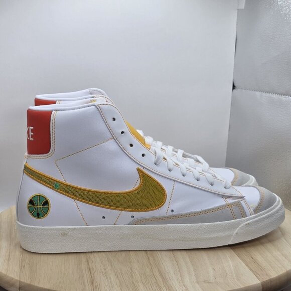 Nike Blazer Mid 77 Men’s White "Roswell Rayguns" Sneakers Size 10.5 DD9239-100 - Picture 3 of 9